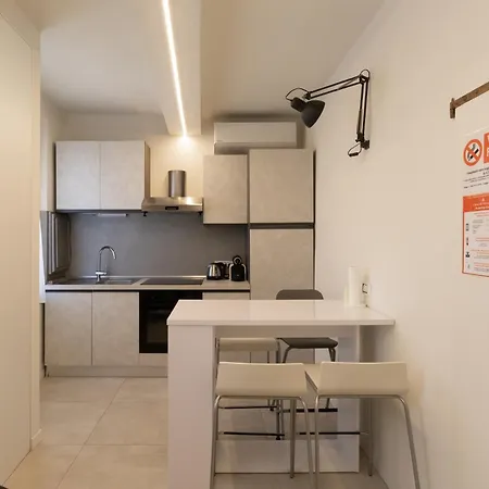 Pomposa 28 - Affitti Brevi Italia Appartamento *